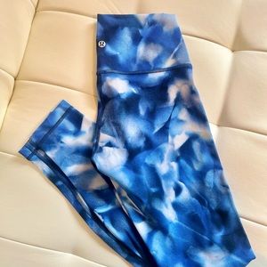 Lululemon Blue Cloud Leggings